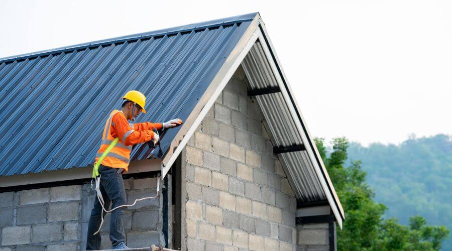 Professional metal roof installation in North Palm Beach, FL